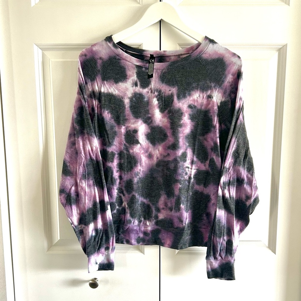 UEC Honeydew tie dye lounge set